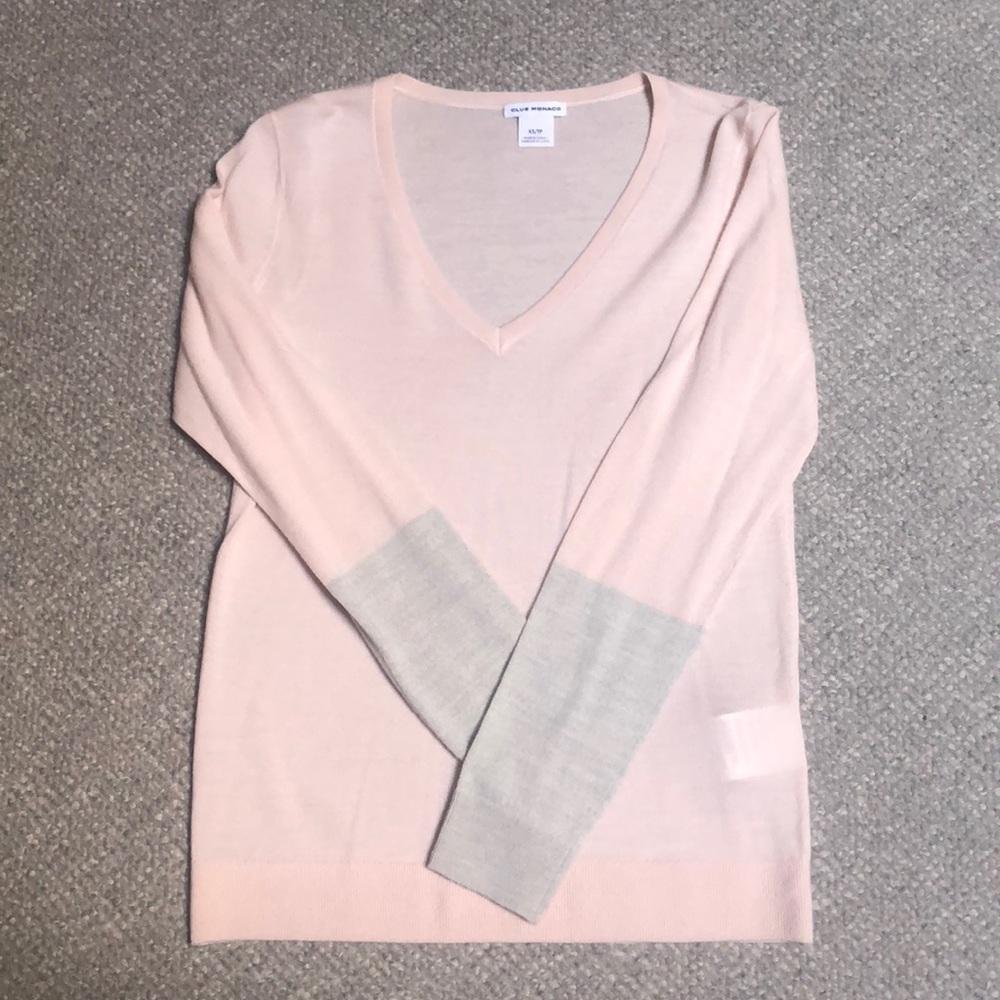 Club Manaco Sweater